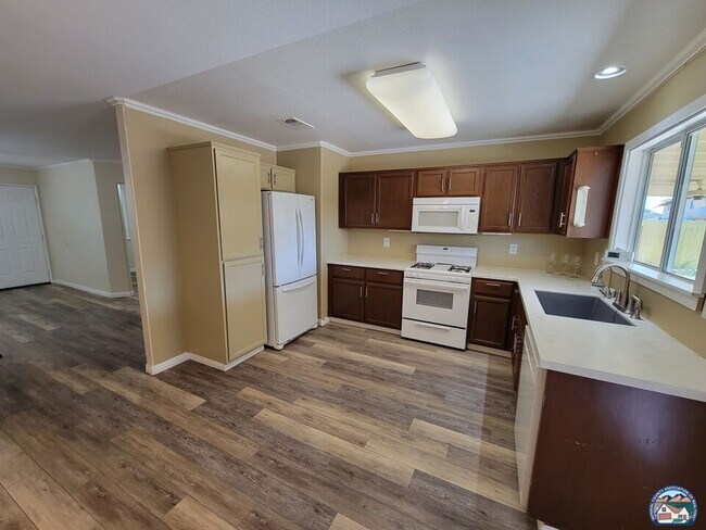 Foto del edificio - 1099 Walnut St