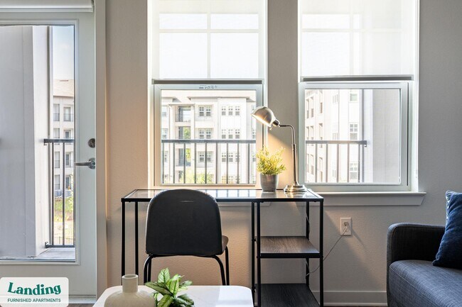 Foto del edificio - 1225 Utica Dr