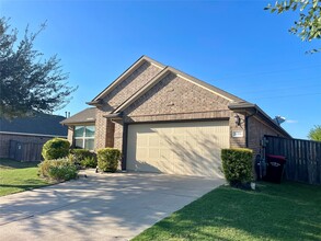 Building Photo - 26314 Stonedale View Dr