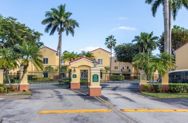 Entrada comunitaria - 12625 SW 91st St