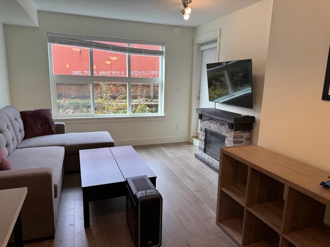 Photo du bâtiment - 30515 Cardinal Av