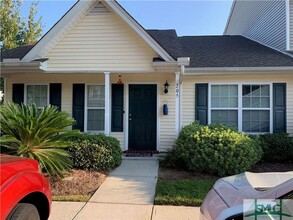 Building Photo - 205 Sonata Cir
