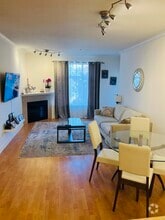 Building Photo - 15323 17A Av