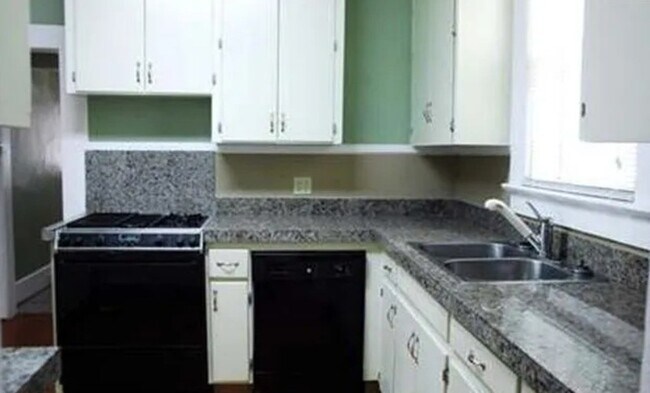 Foto del edificio - 804 Woodrow St