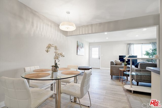 Foto del edificio - 17071 Oak Ln