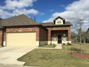 Building Photo - 9731 Floria Ct