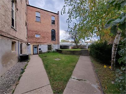 Primary Photo - 163-165 W Huron St