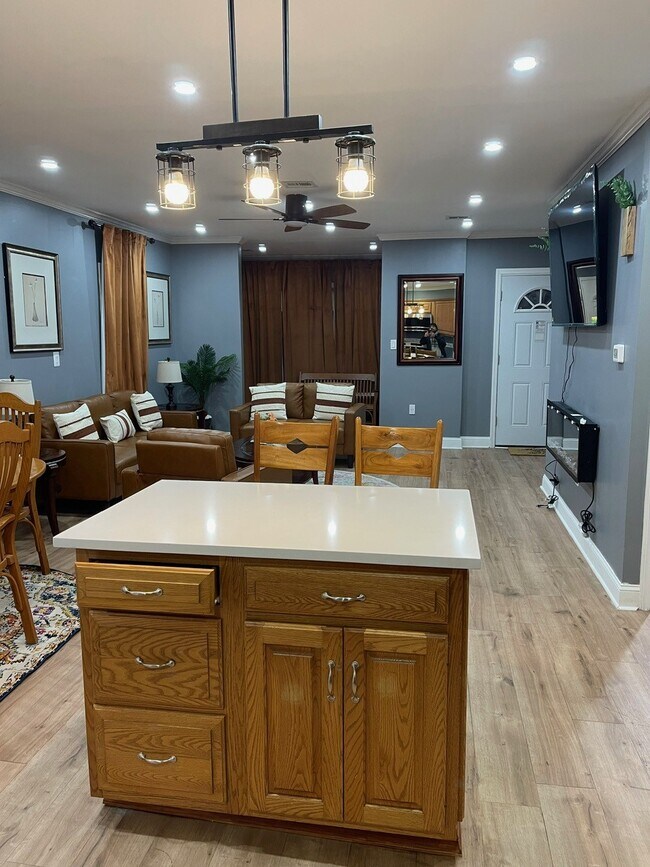 Foto del edificio - 10 Brunswick Ave