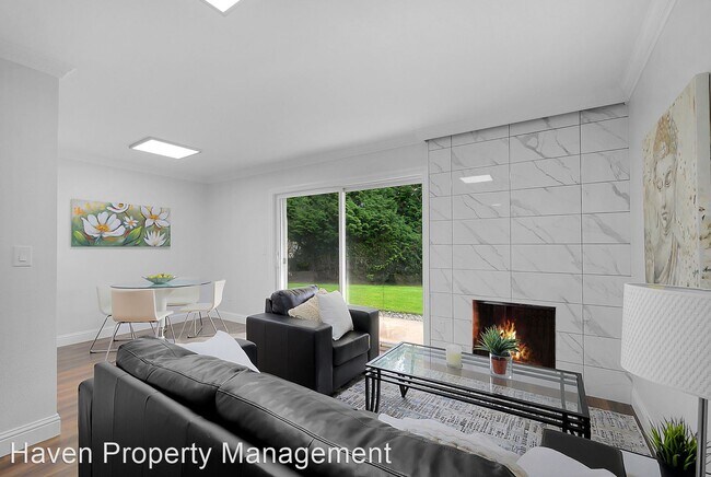 Foto del edificio - 1 br, 1 bath House - 12429 NE 130th Ct Uni...