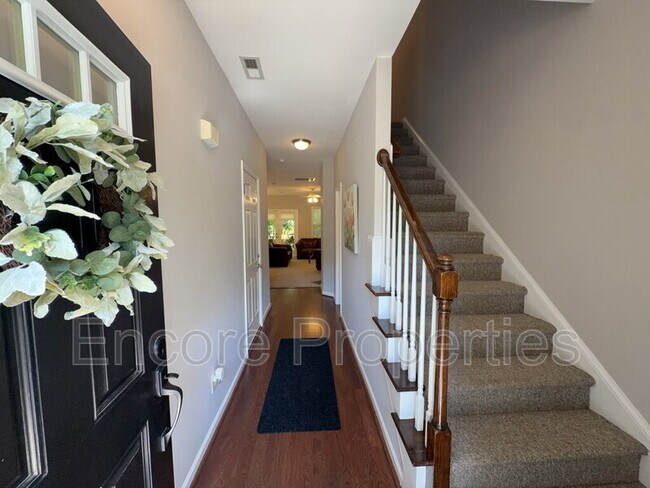 Foto del edificio - 710 Whitetail Creek Way