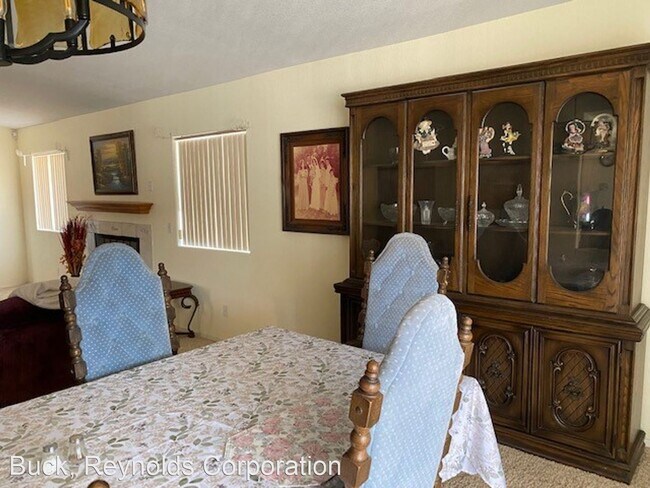 Foto del edificio - 3 br, 3 bath House - 7298 S Kaiser Dr