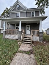 Building Photo - 503 W 17th St
