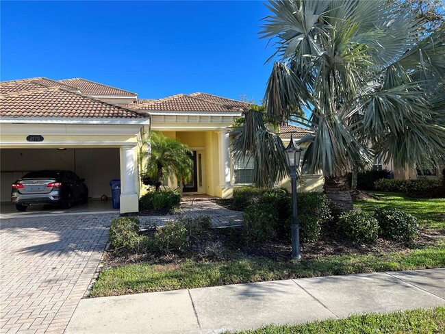Foto del edificio - 6970 Scrub Jay Dr