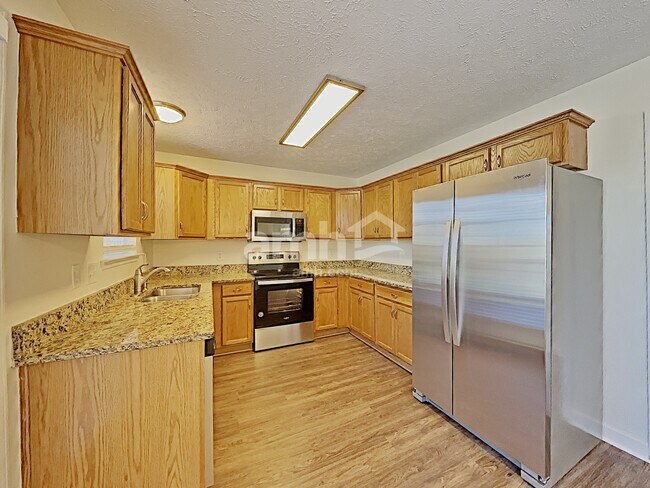 Foto del edificio - 3429 White Pine Dr