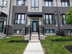 Building Photo - 11 Howick Ln