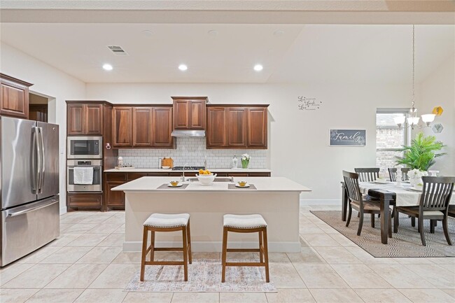 Building Photo - 228 Lockhart Lp