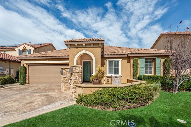 Primary Photo - 7650 Summer Day Dr