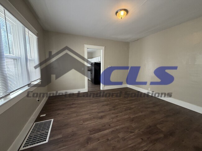 Building Photo - 1423 Ohio St