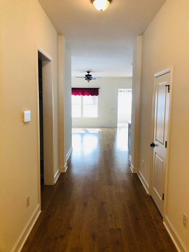 Building Photo - 6137 Chadderton Cir