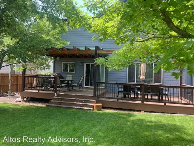 Building Photo - 3 br, 3.5 bath House - 18928 E Crestridge Cir