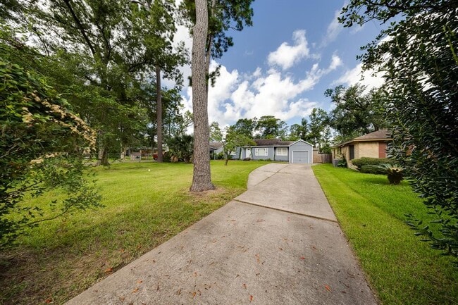 Building Photo - 5233 Brinkman St