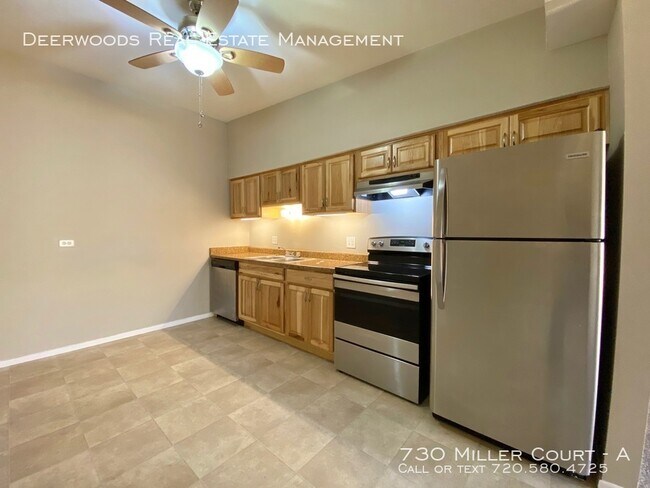 Foto del edificio - 730 Miller Ct