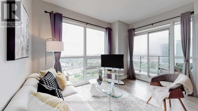 Building Photo - 2220 Lake Shore Blvd W