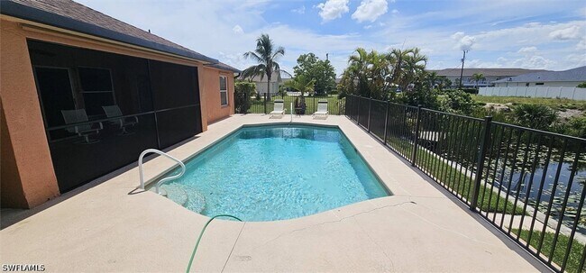 Foto del edificio - 826 SW 32nd Terrace