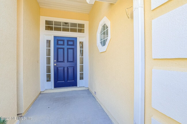 Foto del edificio - 3031 Five Oaks Ln