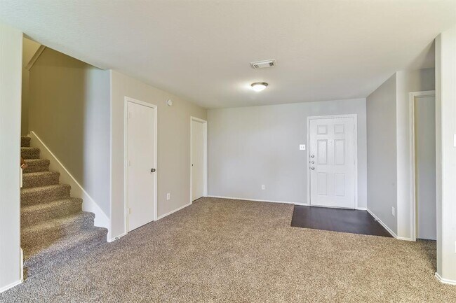 Building Photo - 19034 Rustic Gate Dr