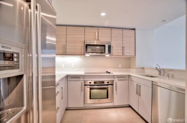 Foto del edificio - 555 4th St