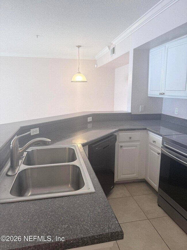 Building Photo - 425 Timberwalk Ct