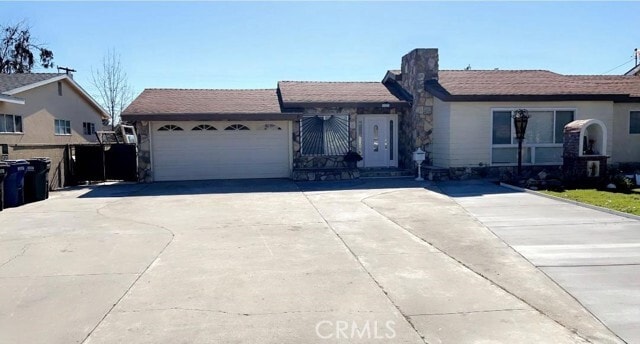 Foto principal - 6442 Crossway Dr