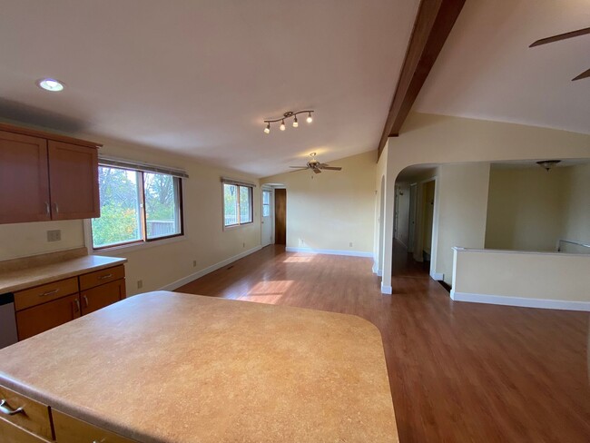 Building Photo - Spacious 4-Bedroom Home with Mother-in-Law...