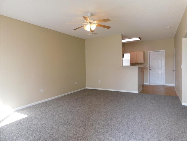 Building Photo - 229 Pine Meadows Cir