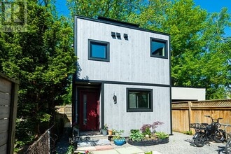Building Photo - 254 Rhodes Ave