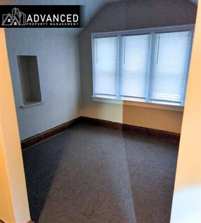 Foto del edificio - 3251 N 28th St