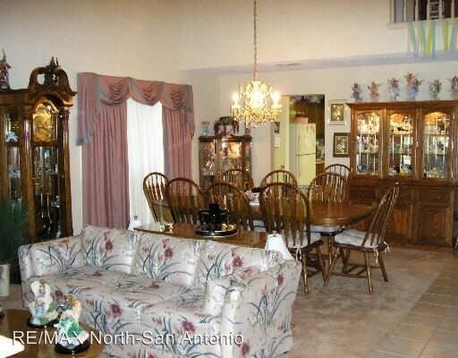 Foto del edificio - 3 br, 2.5 bath House - 9203 Broxton Dr
