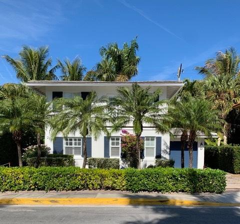 Primary Photo - 233 Oleander Ave