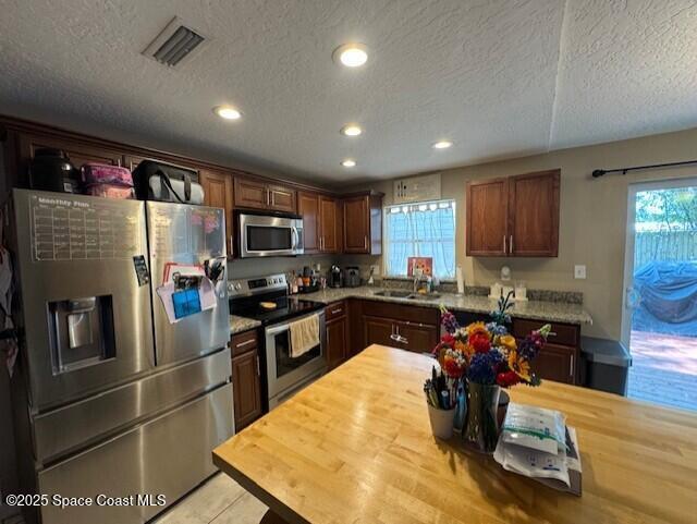 Building Photo - 2508 Hathaway Dr