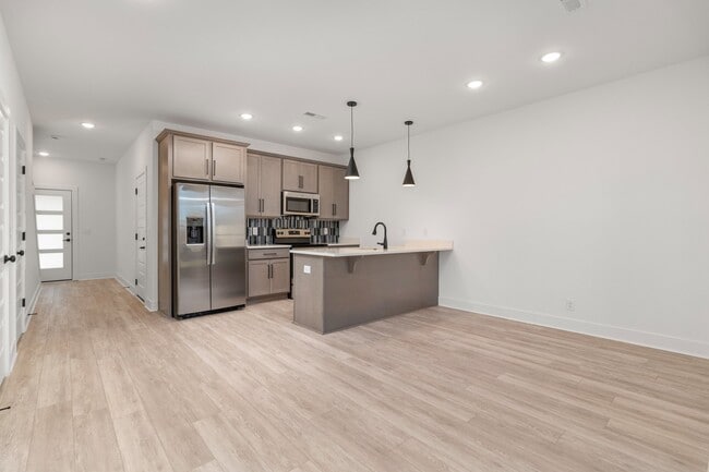 Foto del edificio - 539 Bellamy Ln