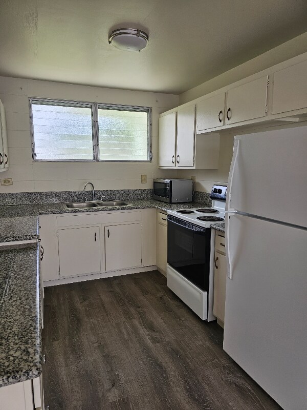 Foto del edificio - 2458 Wilder Ave