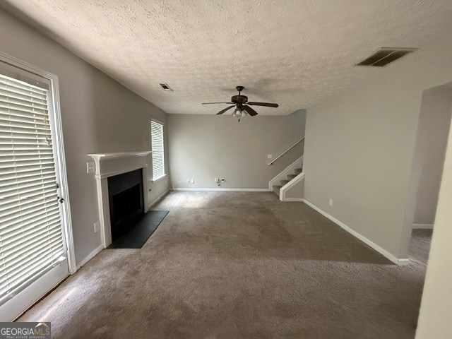 Building Photo - 743 Mesa Rd