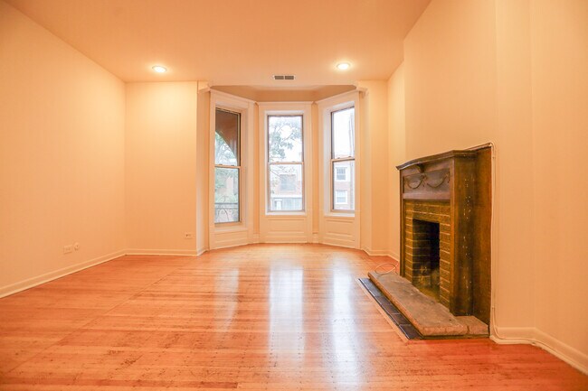 Foto del edificio - 2741 N Hampden Ct
