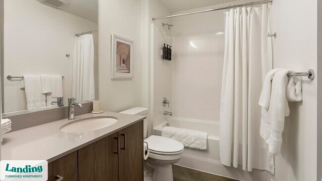 Building Photo - 2301 E Union St