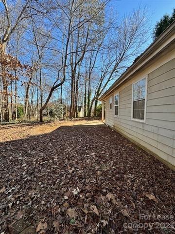 Building Photo - 7426 Barn Stone Dr