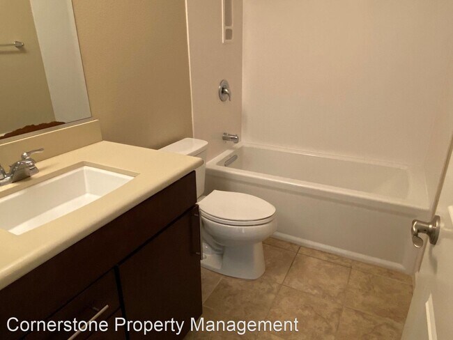 Foto del edificio - 3 br, 3 bath House - 626 Barcelona Loop