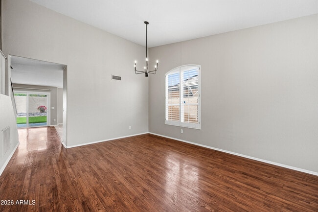 Building Photo - 4512 E Mossman Rd