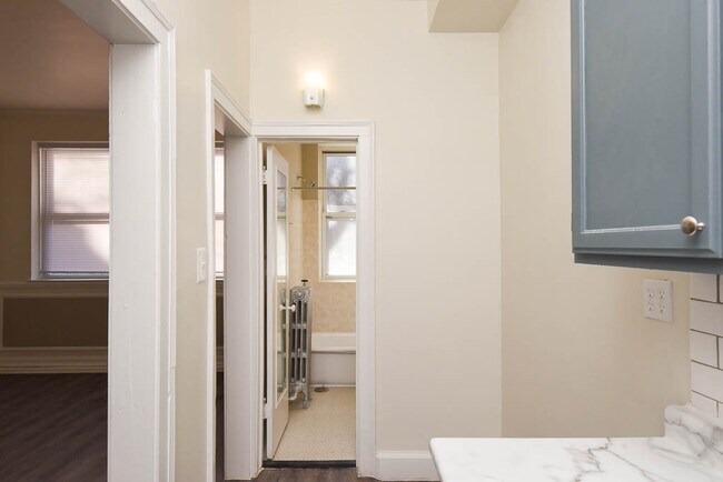 Foto del edificio - 5301 N Ashland Ave