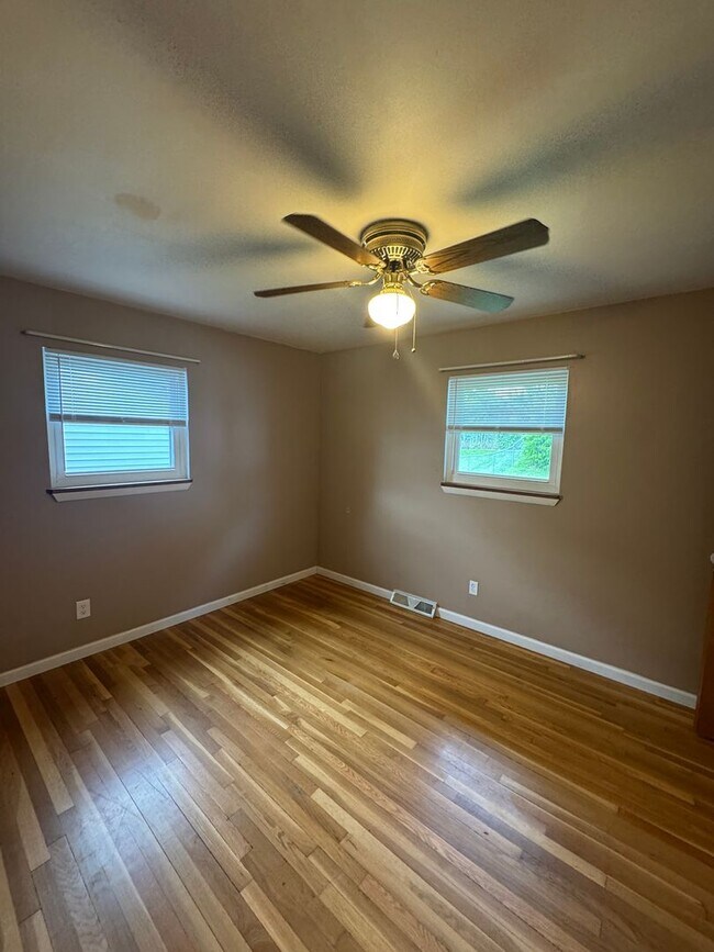 Foto del edificio - Move in Ready
